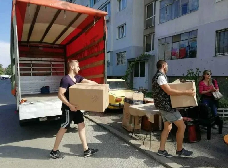 Грузчики и разнорабочие 10